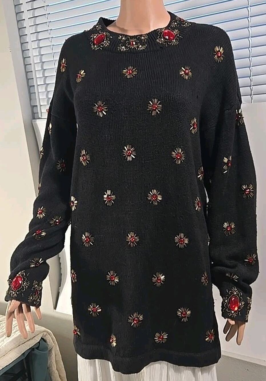 Victoria Harbour Womens S Black Jeweled Embellished Sweater Red Gold Beaded #280